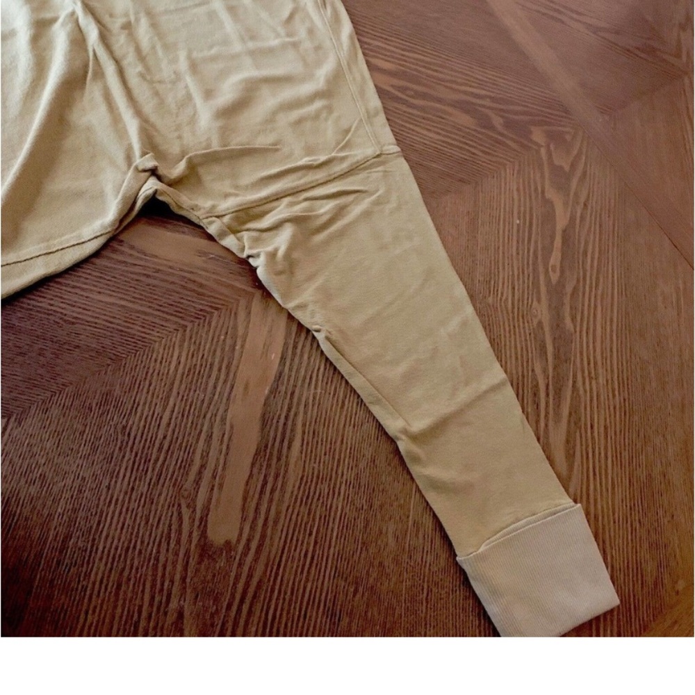 Universal Thread Tan Button-Up Top - Picture 13 of 14